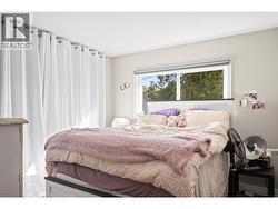 Bedroom - 