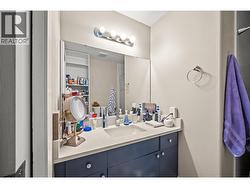 Suite Bathroom - 