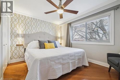 319 Erindale Drive, Burlington, ON - Indoor Photo Showing Bedroom