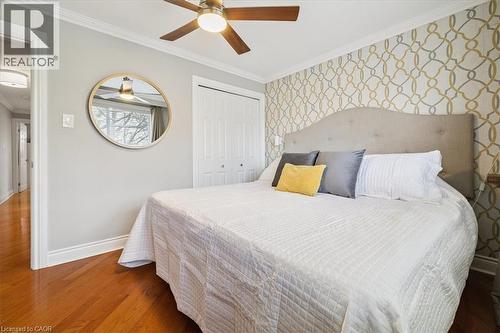 319 Erindale Drive, Burlington, ON - Indoor Photo Showing Bedroom