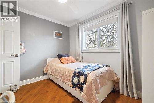 319 Erindale Drive, Burlington, ON - Indoor Photo Showing Bedroom