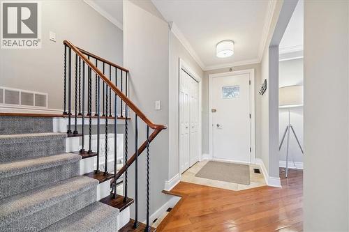 319 Erindale Drive, Burlington, ON - Indoor Photo Showing Other Room