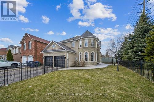 1031 Blueheron Boulevard, Mississauga, ON - Outdoor