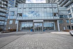 2202 - 4655 METCALFE AVENUE  Mississauga, ON L5M 0Z7
