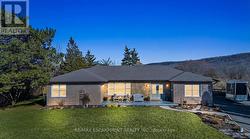 27 CLINE MOUNTAIN ROAD S Grimsby, ON L3M 4B4