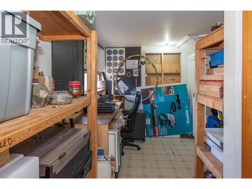 3883 3Rd Avenue, Smithers, BC - Indoor Photo Showing Other Room