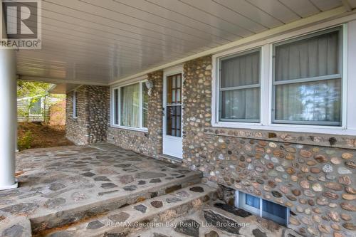 Front Patio - 750 Tiny Beaches Road S, Tiny, ON - Outdoor