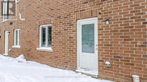 32 Milson Crescent, Essa, ON - Outdoor With Exterior