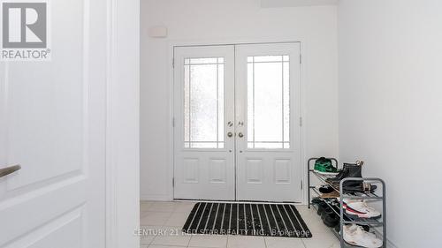 32 Milson Crescent, Essa, ON - Indoor Photo Showing Other Room