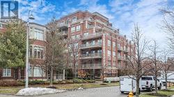 322 - 20 BURKEBROOK PLACE Toronto, ON M4G 0A1