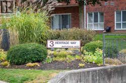 306 - 3 HERITAGE WAY Kawartha Lakes (Lindsay), ON K9V 5Z1