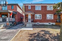 89 HIGHFIELD ROAD Toronto, ON M4L 2T9