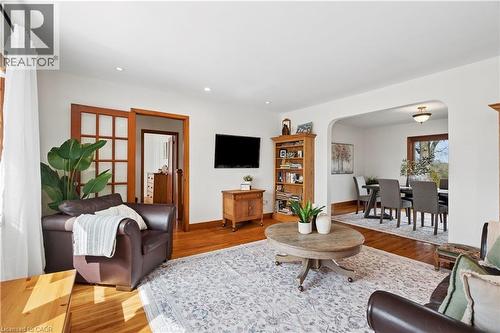5099 First Line, Acton, ON - Indoor Photo Showing Living Room