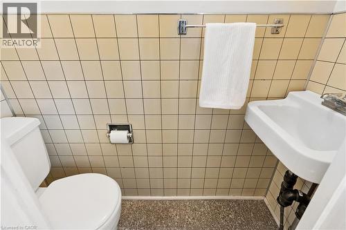 5099 First Line, Acton, ON - Indoor Photo Showing Bathroom