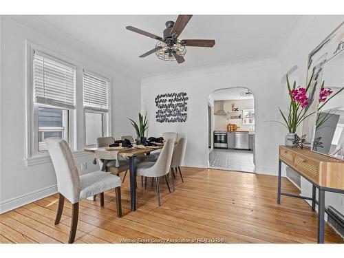 809 Gladstone, Windsor, ON 