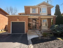1608 Parish Lane Oakville, ON L6M 3E2