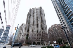 3306-310 Burnhamthorpe Road W Mississauga, ON L5B 4P9