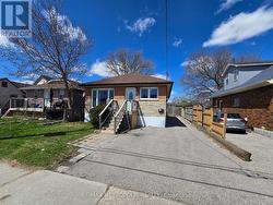 238 TORONTO AVENUE Oshawa, ON L1H 3C1
