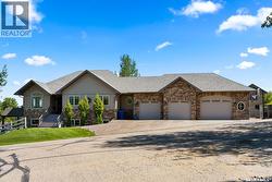 15 MEADOW BAY Lumsden, SK S0G 3C0
