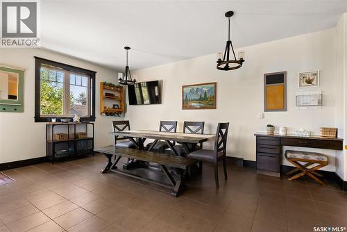 15 Meadow Bay, Lumsden, SK - Indoor Photo Showing Dining Room