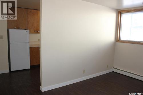 459 6Th Avenue Nw, Swift Current, SK - Indoor Photo Showing Other Room