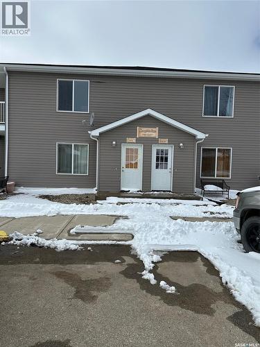 6 416 Main Street, Bienfait, SK - Outdoor