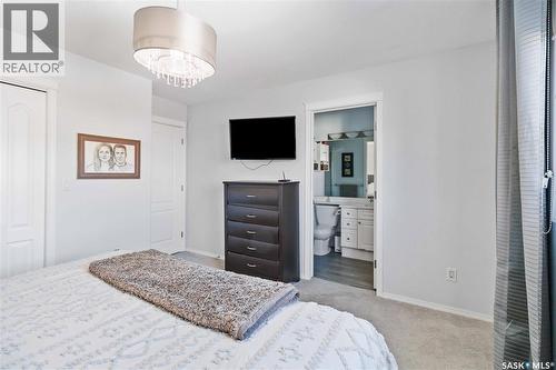 330 Sears Cove, Saskatoon, SK - Indoor Photo Showing Bedroom