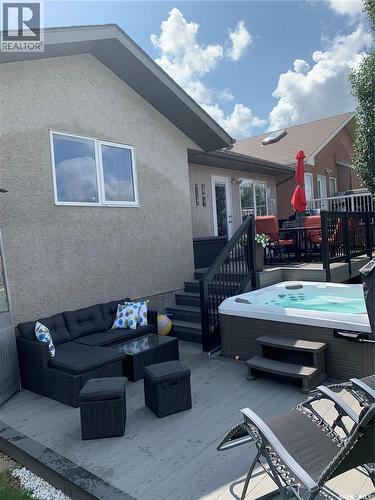 330 Sears Cove, Saskatoon, SK - Outdoor With Deck Patio Veranda With Exterior