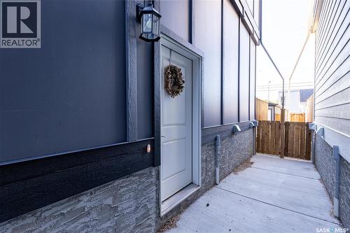 1037 7Th Street E, Saskatoon, SK 