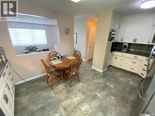 389 Maple Avenue, Yorkton, SK - Indoor Photo Showing Dining Room