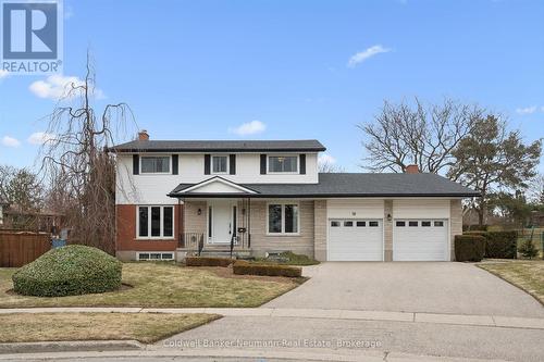 18 CARMINE PLACE  Guelph (Victoria North), ON N1E 3V1