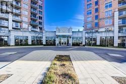 101 - 2379 CENTRAL PARK DRIVE Oakville, ON L6H 0E3