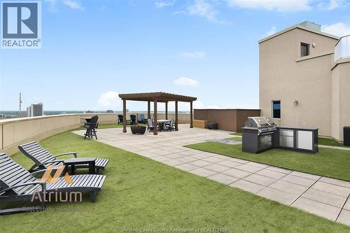 1225 Riverside Unit# 409, Windsor, ON - Outdoor