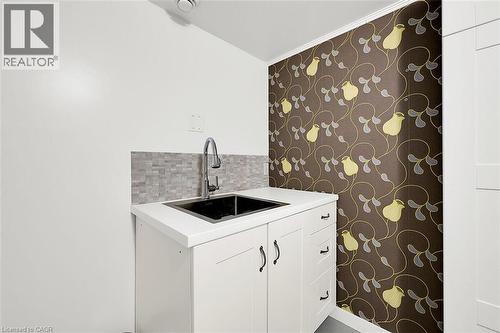 28 Marion Crescent, Dundas, ON - Indoor