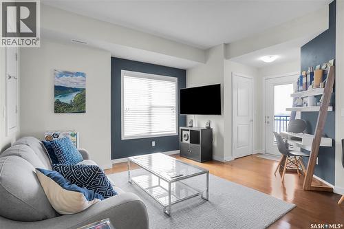 1102 1015 Patrick Crescent, Saskatoon, SK - Indoor Photo Showing Living Room