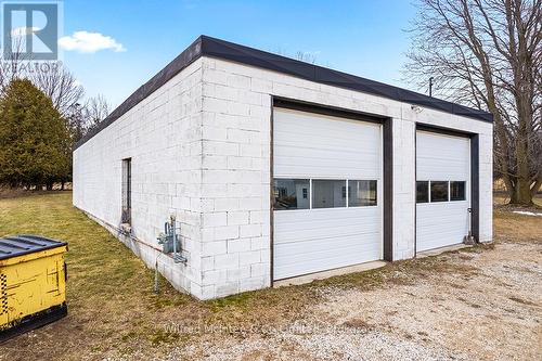 30'x60' 2 +2 bay autobody shop, 9ft bay doors - 401395 Grey Rd 4, West Grey, ON 