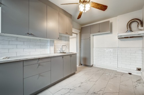 Kitchen - 7461 Av. De L'Épée, Montréal (Villeray/Saint-Michel/Parc-Extension), QC - Indoor Photo Showing Kitchen