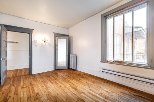 Bedroom - 7461 Av. De L'Épée, Montréal (Villeray/Saint-Michel/Parc-Extension), QC - Indoor Photo Showing Other Room