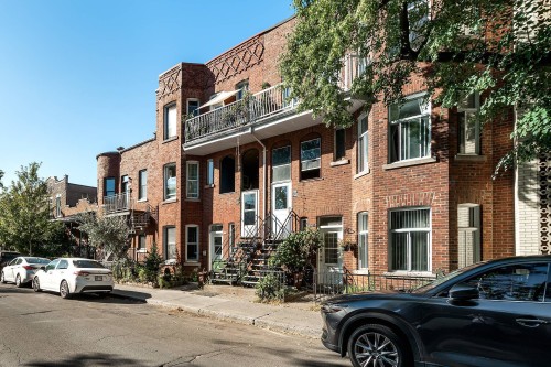 Exterior - 7461 Av. De L'Épée, Montréal (Villeray/Saint-Michel/Parc-Extension), QC - Outdoor With Facade