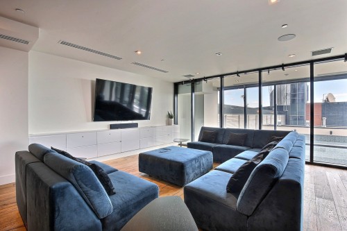 Salle communautaire - 1806-1288 Av. Des Canadiens-De-Montréal, Montréal (Ville-Marie), QC - Indoor Photo Showing Living Room