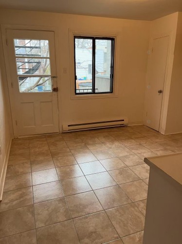 Autre - 6641 Rue Mazarin, Montréal (Le Sud-Ouest), QC - Indoor Photo Showing Other Room