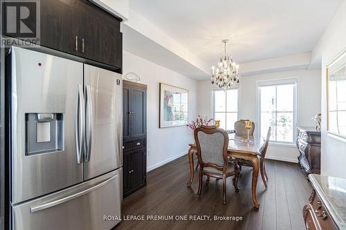 2 Seacoasts Circle, Vaughan, ON - Indoor Photo Showing Dining Room