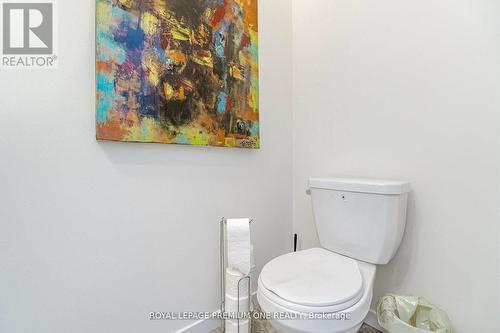 2 Seacoasts Circle, Vaughan, ON - Indoor Photo Showing Bathroom