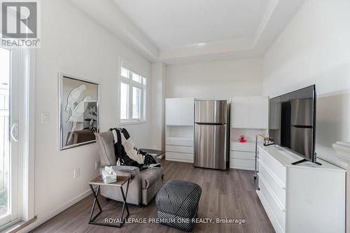 2 Seacoasts Circle, Vaughan, ON - Indoor