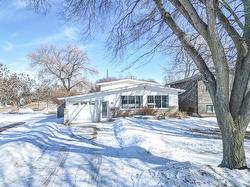 86 Elmdale Boulevard Brandon, MB R7B 1B8