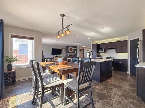 36 Southview Drive, Brandon, MB - Indoor