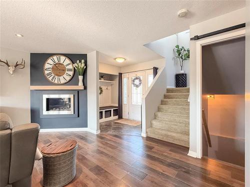 36 Southview Drive, Brandon, MB - Indoor