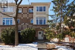 228 LATCHFORD ROAD  Ottawa, ON K1Z 1B9