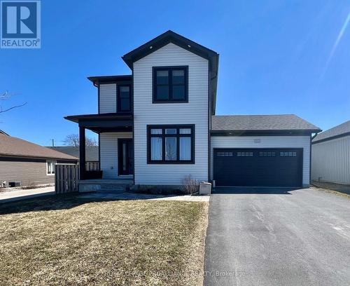 26 CURTIS STREET  Prince Edward County (Picton Ward), ON K0K 2T0