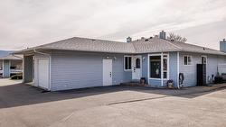 1-14616 GARNET Avenue Summerland, BC V0H 1Z3